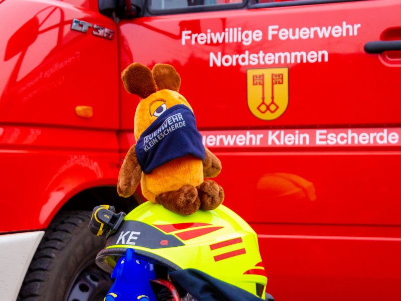 Wir gratulieren zum Geburtstag! Wir gratulieren zum Geburtstag!
